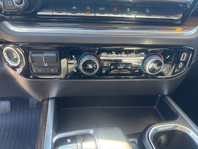 Used 2022 Chevrolet Silverado 1500 LT Trail Boss w/ Convenience Package II AWD/4WD image 19
