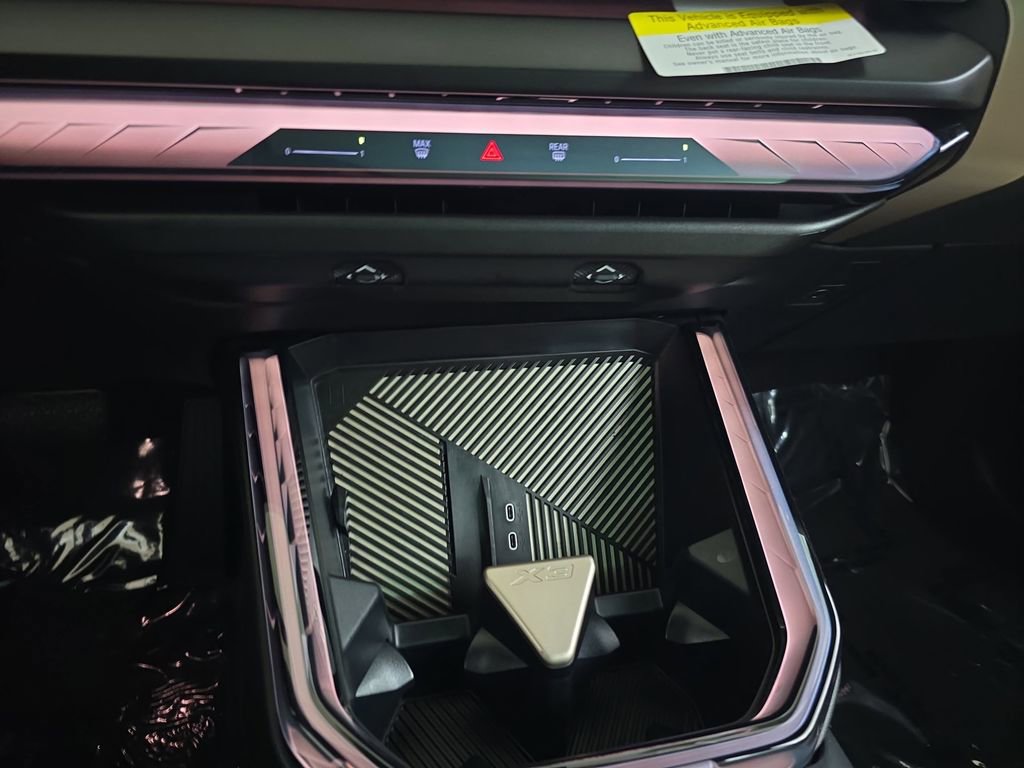 Used 2025 BMW X3 xDrive30i w/ Convenience Package image 26