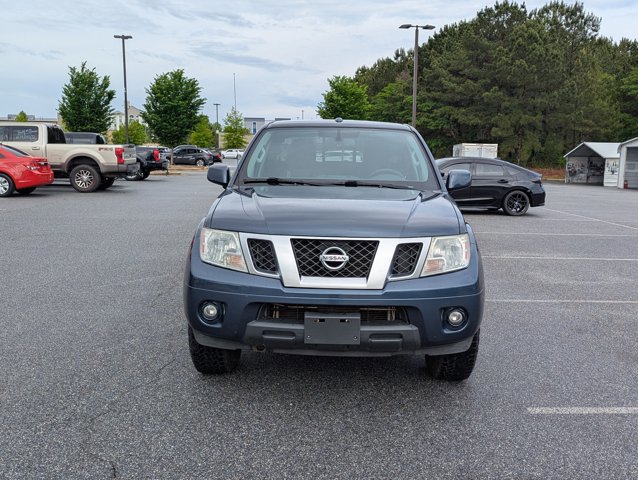 Used 2015 Nissan Frontier PRO-4X AWD/4WD image 2