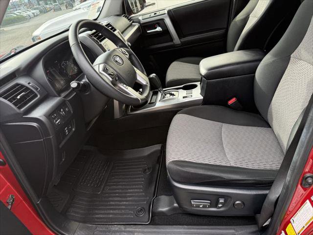 Certified 2024 Toyota 4Runner SR5 AWD/4WD image 16