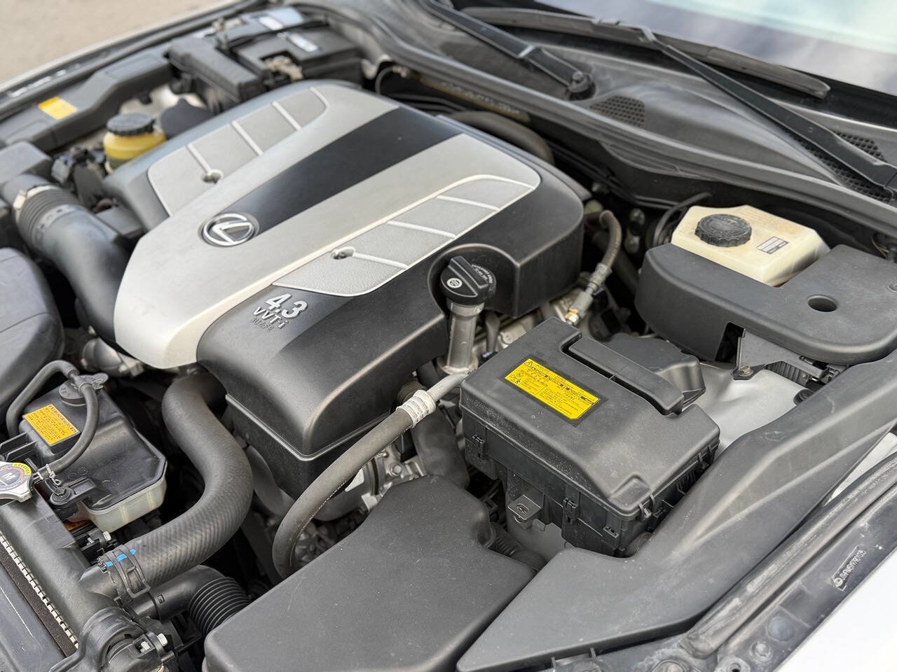 Used 2007 Lexus SC 430 Convertible image 75