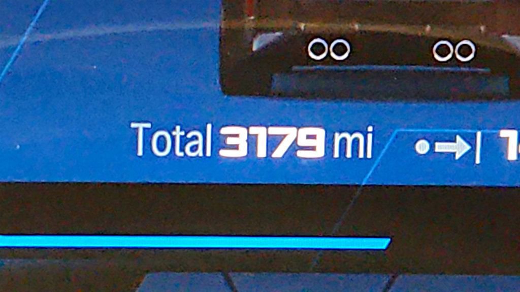 Used 2025 BMW M2 w/ Lighting Package image 15