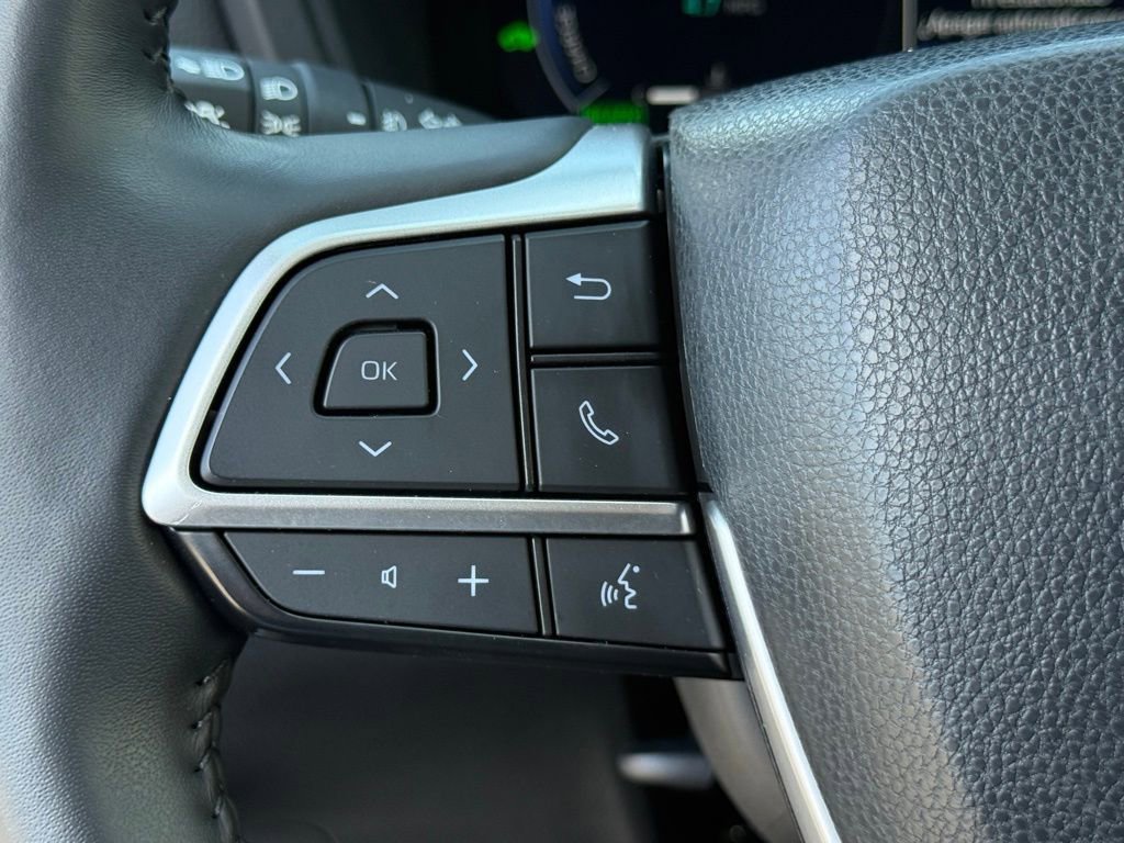 Certified 2024 Toyota Grand Highlander Limited image 25