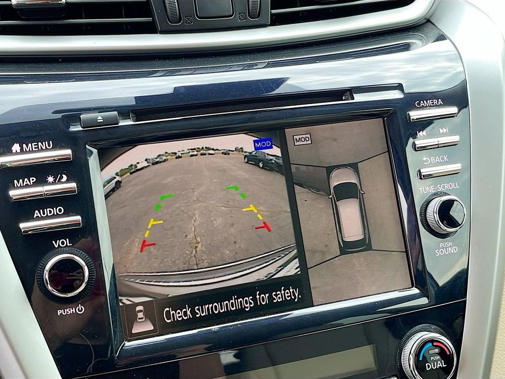Used 2022 Nissan Murano SL w/ SL Moonroof Package image 14