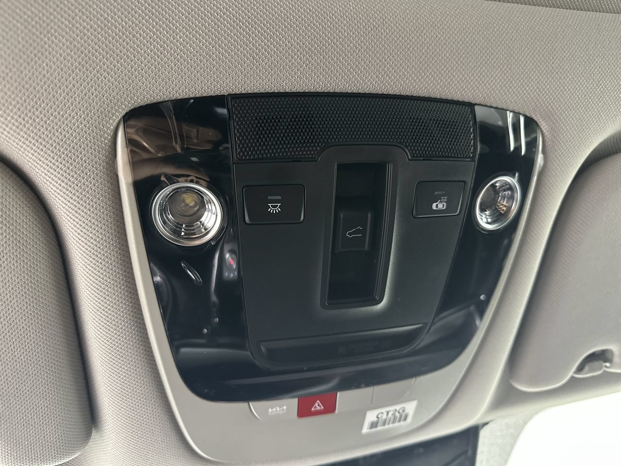 New 2026 Kia Sorento EX FWD image 10