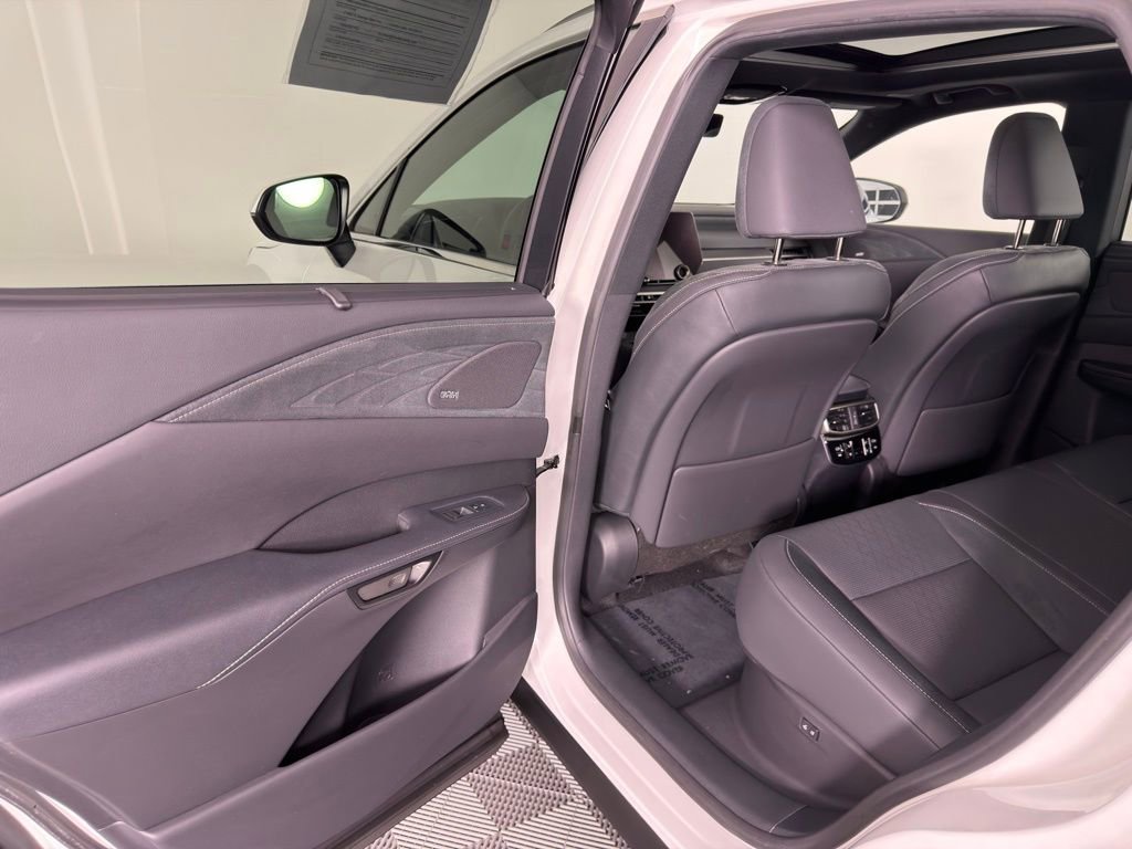 Used 2024 Lexus RX 350 AWD image 19