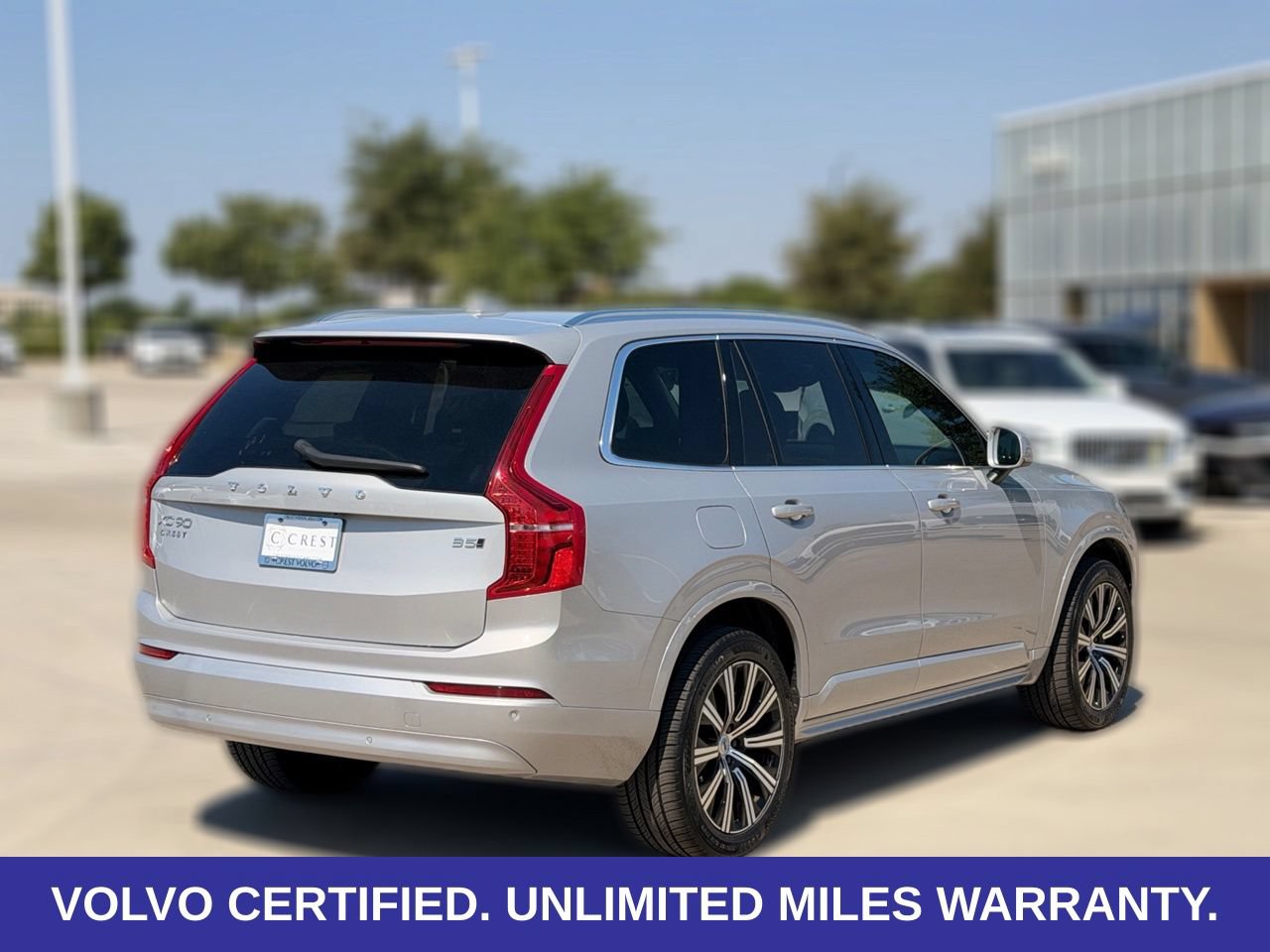 Certified 2023 Volvo XC90 B5 Core w/ Climate Package AWD/4WD image 9