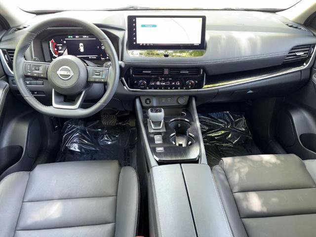 Certified 2024 Nissan Rogue SL w/ SL Premium Package FWD image 14