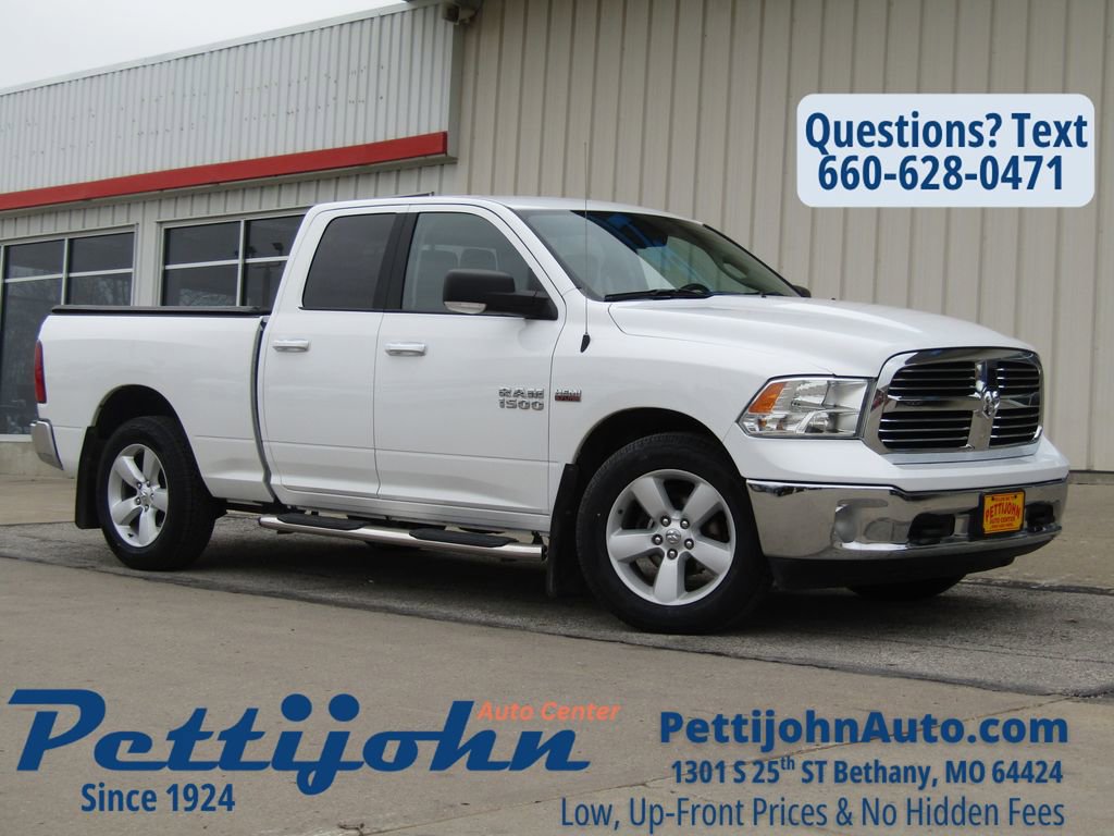 Used 2017 RAM 1500 Classic SLT w/ SLT Plus D￩cor Group image 1