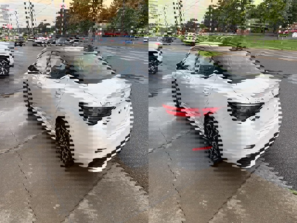 Used 2024 Nissan Sentra SR image 6