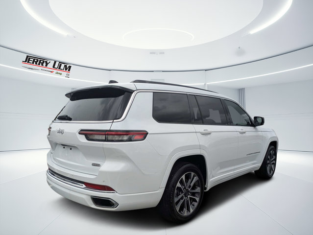 Certified 2025 Jeep Grand Cherokee L Overland AWD/4WD image 3