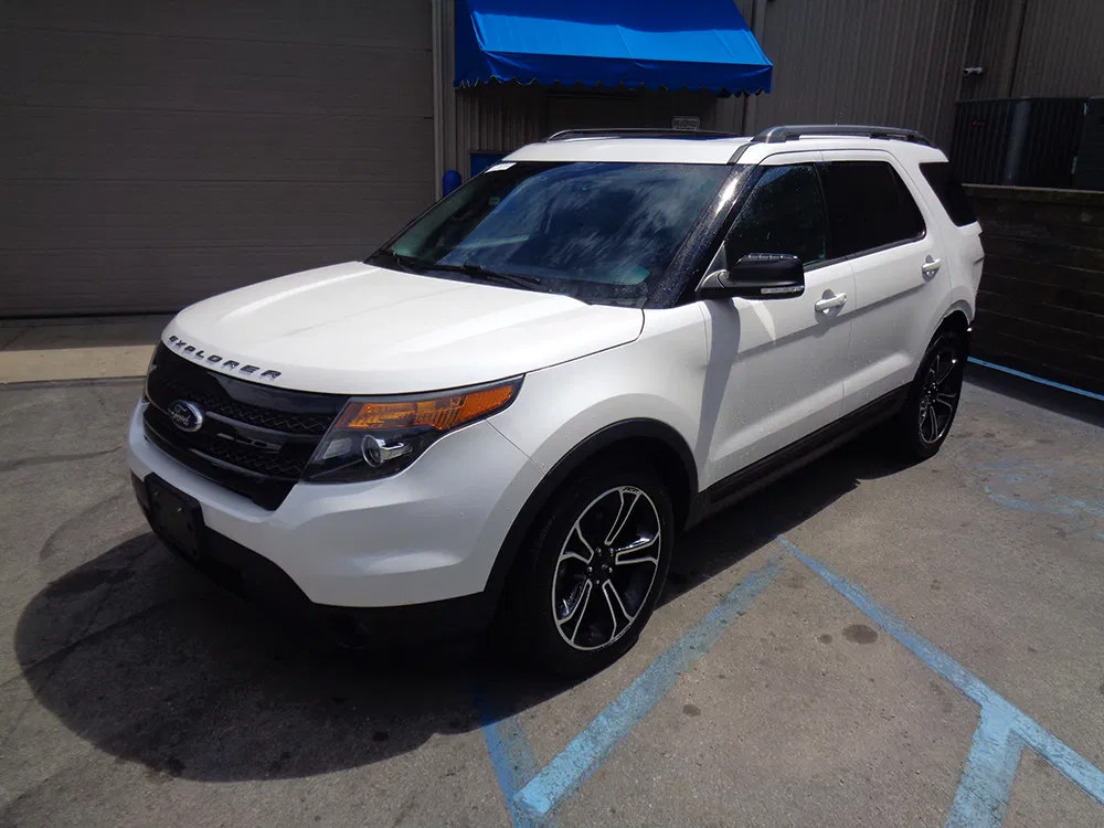 Used 2015 Ford Explorer Sport w/ Equipment Group 401A AWD/4WD image 8