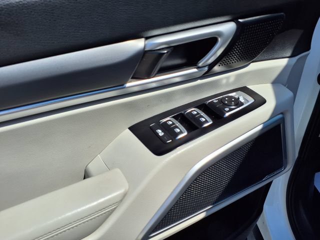 Used 2020 Kia Telluride S w/ S 8 Passenger Seating Package FWD image 30
