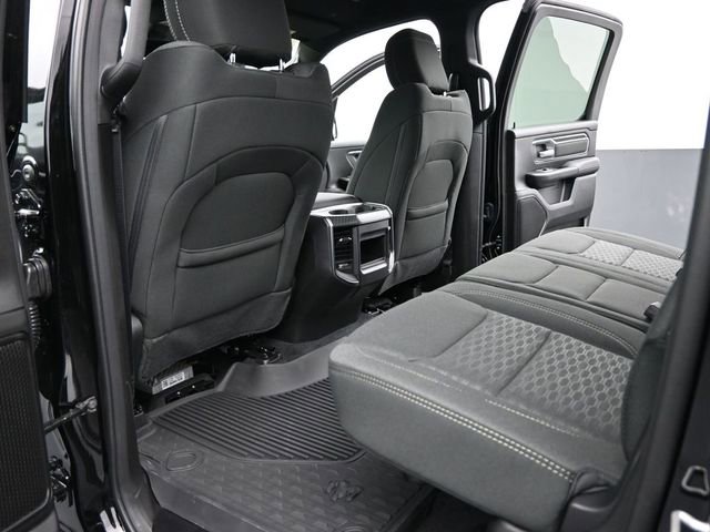 New 2026 RAM 1500 4x4 Crew Cab image 13