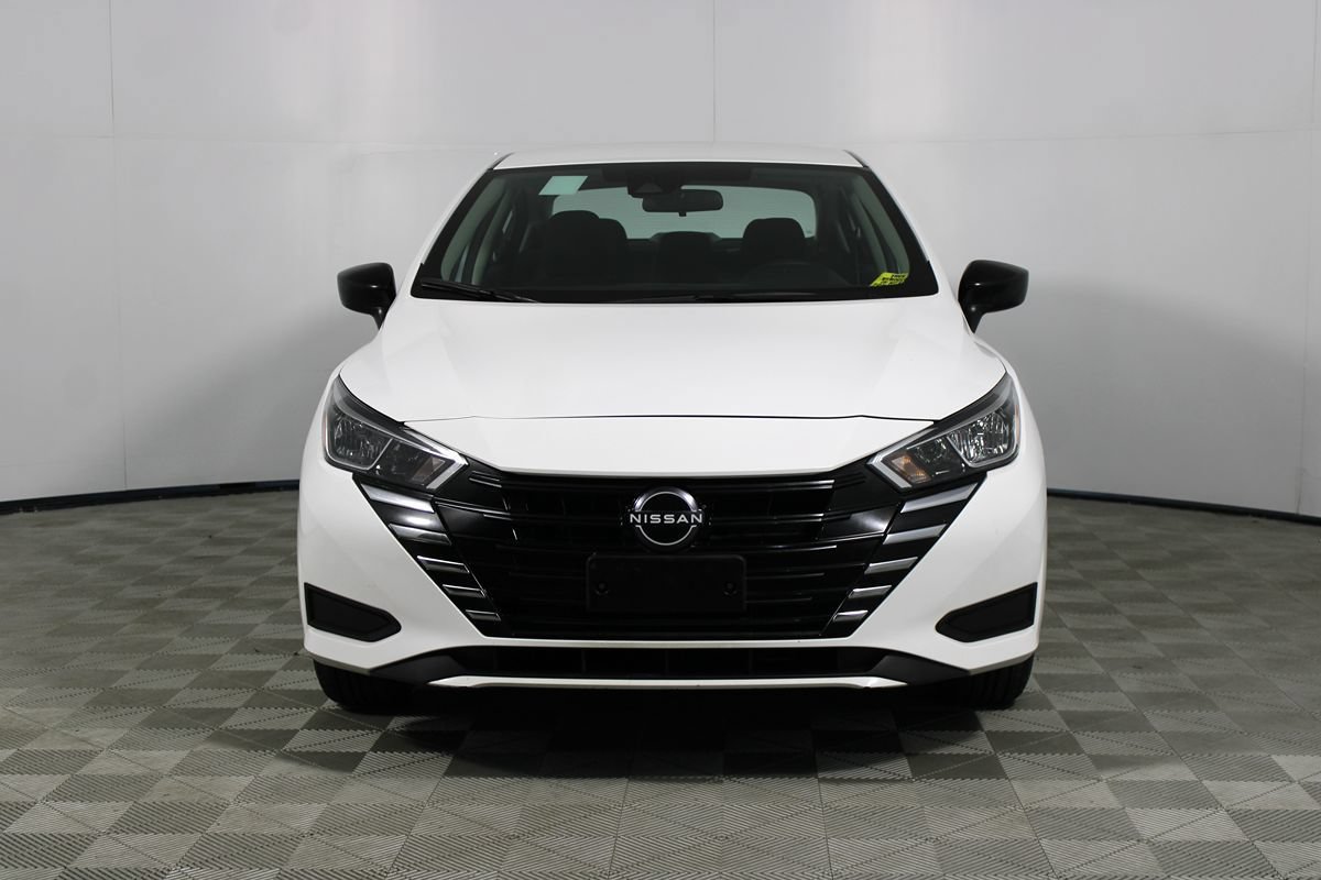 Used 2024 Nissan Versa S w/ Trunk Package FWD image 2