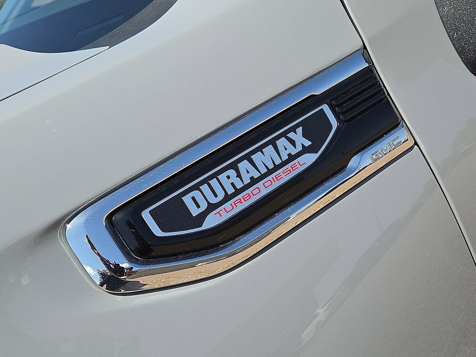 Used 2024 GMC Sierra 1500 SLE AWD/4WD image 11