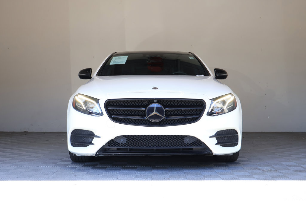 Used 2020 Mercedes-Benz E 350 Sedan image 4
