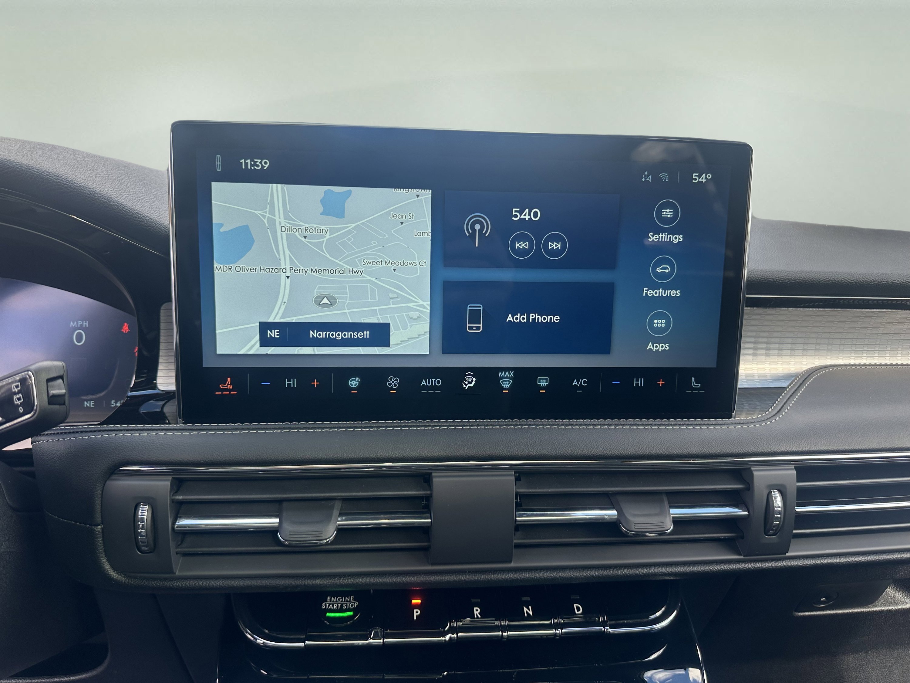 New 2026 Lincoln Corsair Premiere image 12