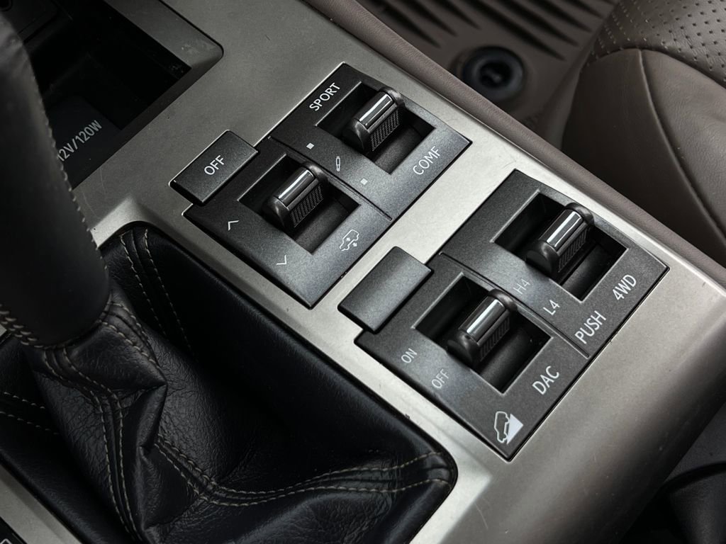 Used 2019 Lexus GX 460 Luxury w/ Sport Design Package image 22