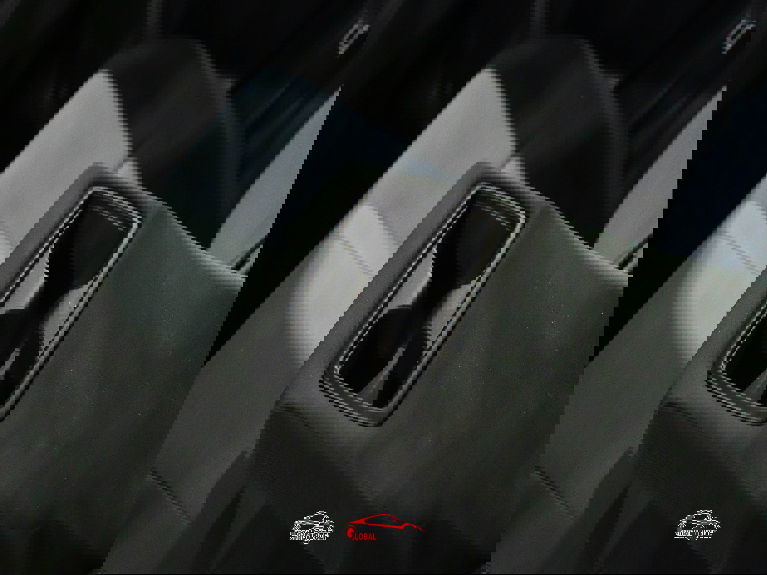 Used 2020 Toyota RAV4 LE image 22