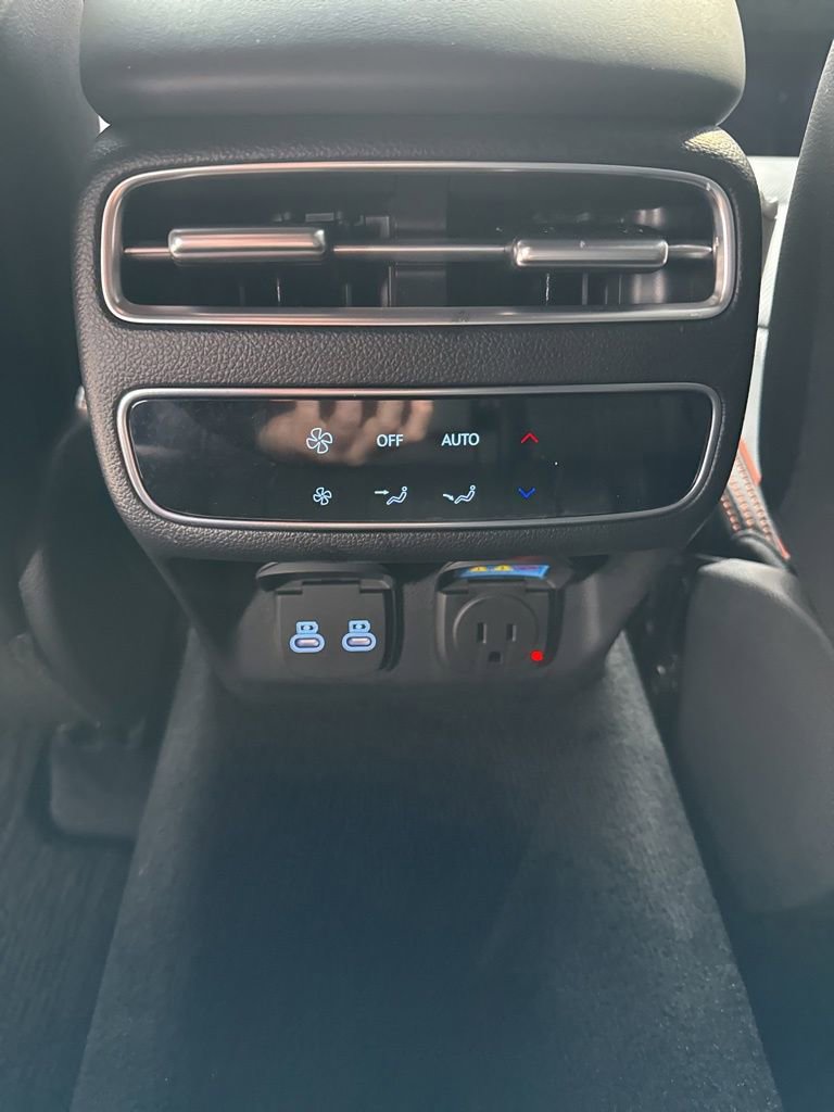 Certified 2026 Genesis GV70 2.5T Sport Prestige image 15