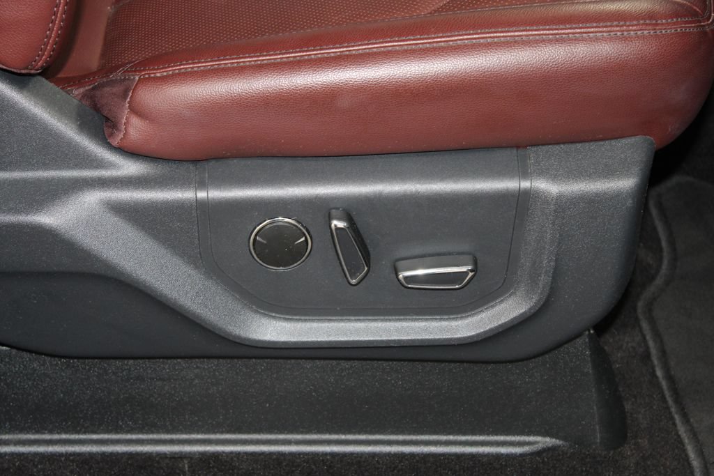 Used 2022 Ford Expedition Limited AWD/4WD image 28