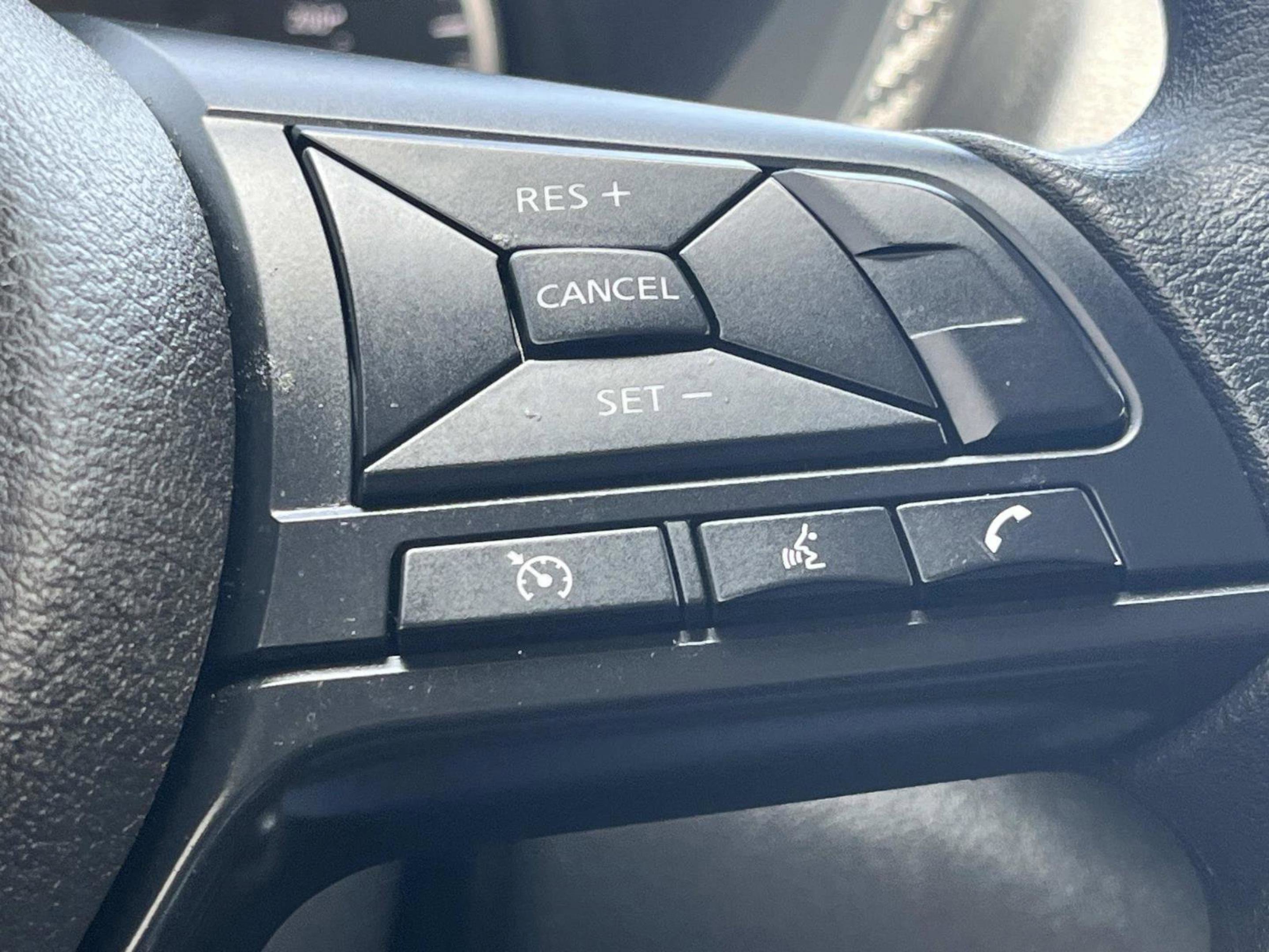 Used 2024 Nissan Sentra S FWD image 28