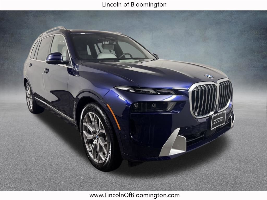 Used 2023 BMW X7 xDrive40i w/ Premium Package AWD/4WD image 10