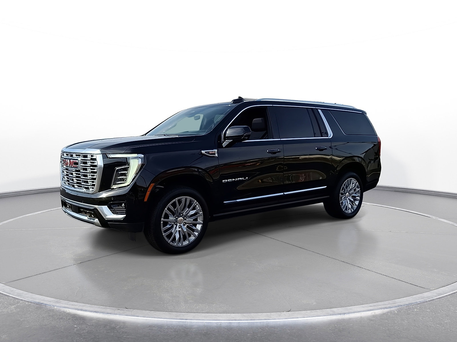 New 2026 GMC Yukon XL Denali w/ Denali Reserve Package AWD/4WD image 4