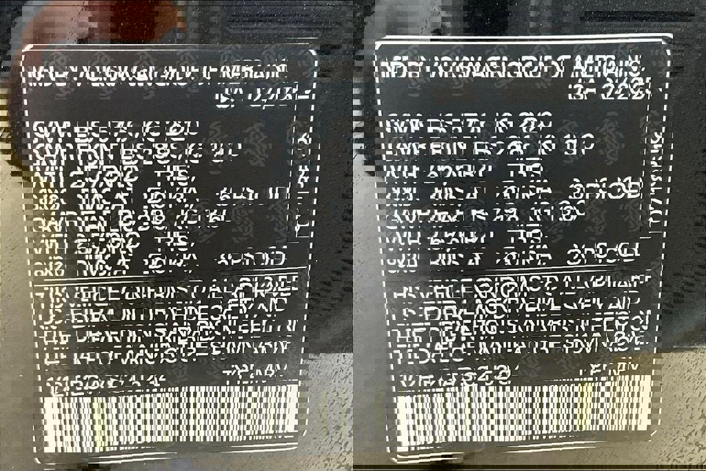 New 2025 Volkswagen Atlas Cross Sport SE image 21