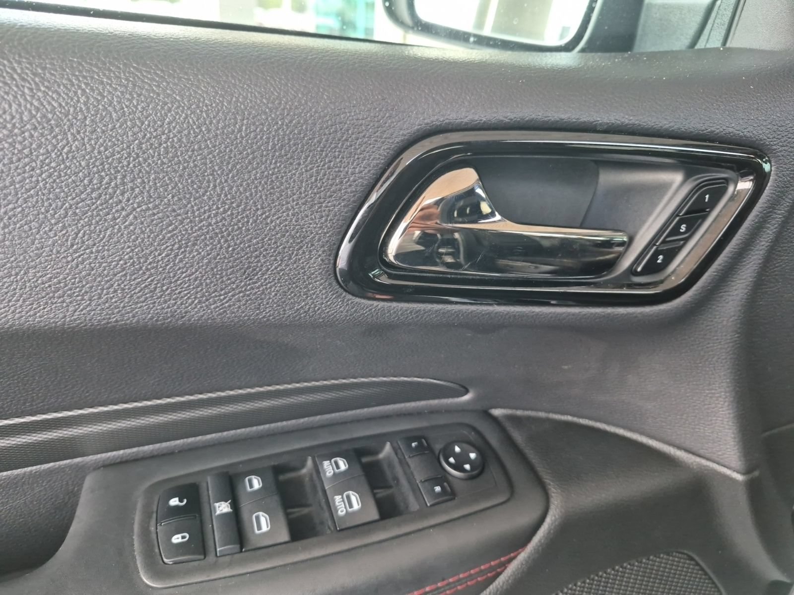 Used 2024 Dodge Durango GT AWD/4WD image 15