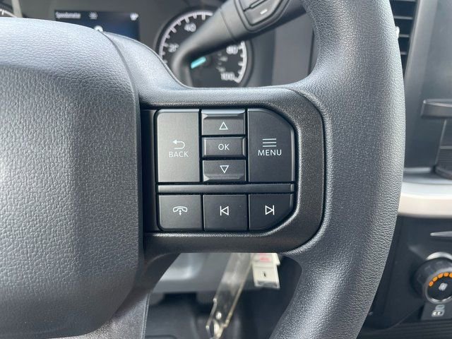 New 2024 Ford F550 4x4 Regular Cab Super Duty image 17