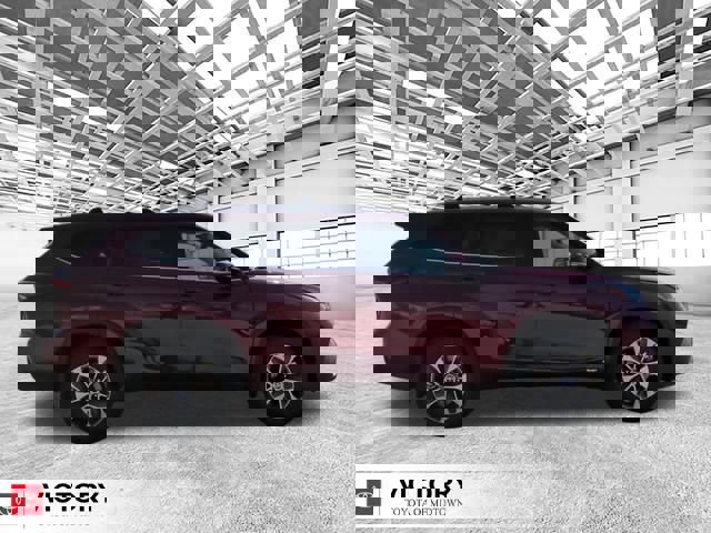 New 2026 Toyota Highlander XLE image 2