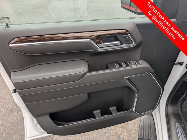 New 2026 GMC Sierra 1500 Elevation w/ LPO, Elevation Black Package AWD/4WD image 16