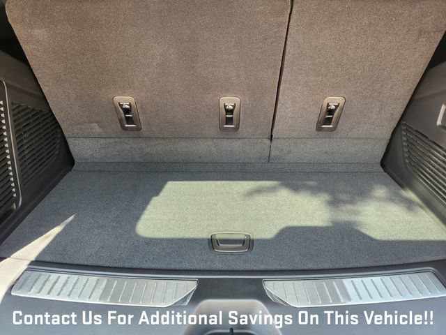 New 2026 GMC Yukon Denali w/ Denali Reserve Package AWD/4WD image 25