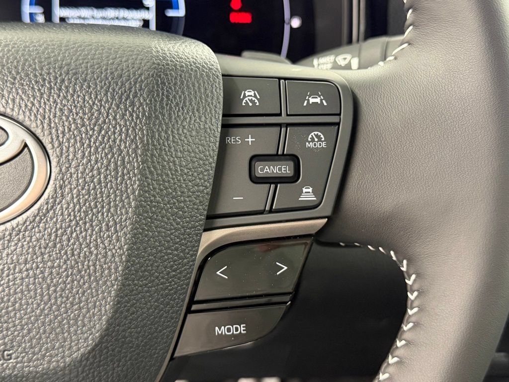 Used 2026 Toyota Camry SE w/ Multimedia Upgrade Package FWD image 23