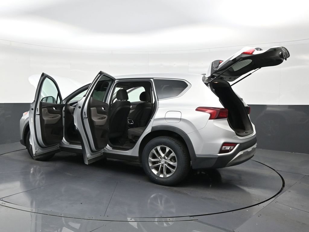 Used 2020 Hyundai Santa Fe SE w/ Cargo Package image 32