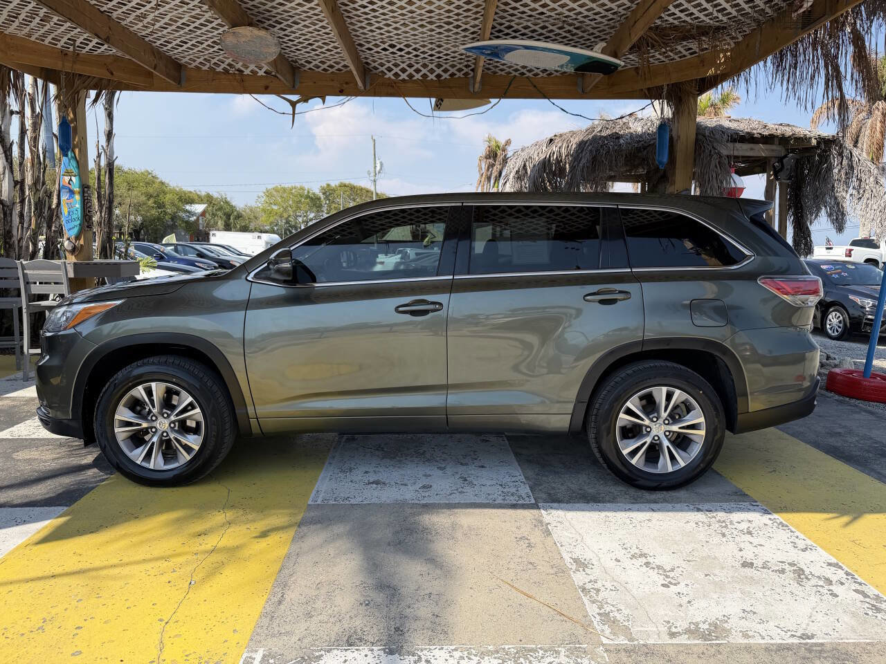 Used 2015 Toyota Highlander Plus image 9