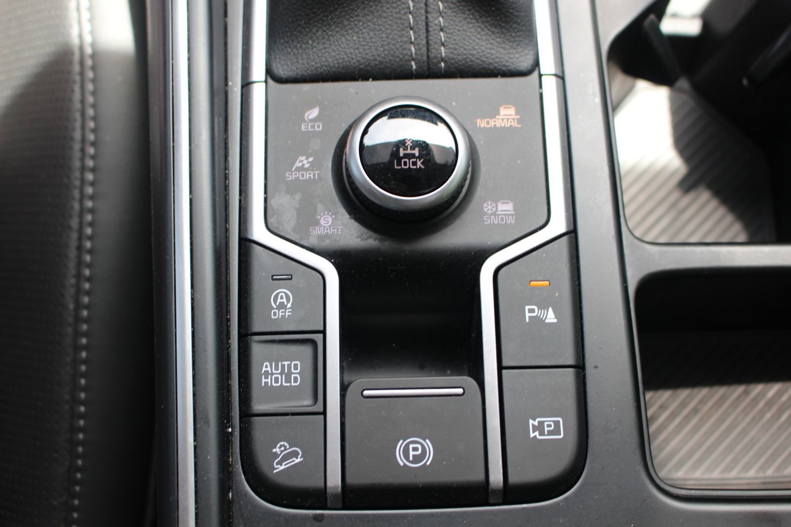 Certified 2024 Kia Sorento X-Line EX AWD/4WD image 36