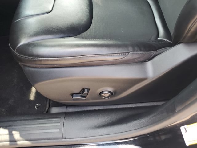 Used 2021 Jeep Cherokee Latitude Plus AWD/4WD image 18