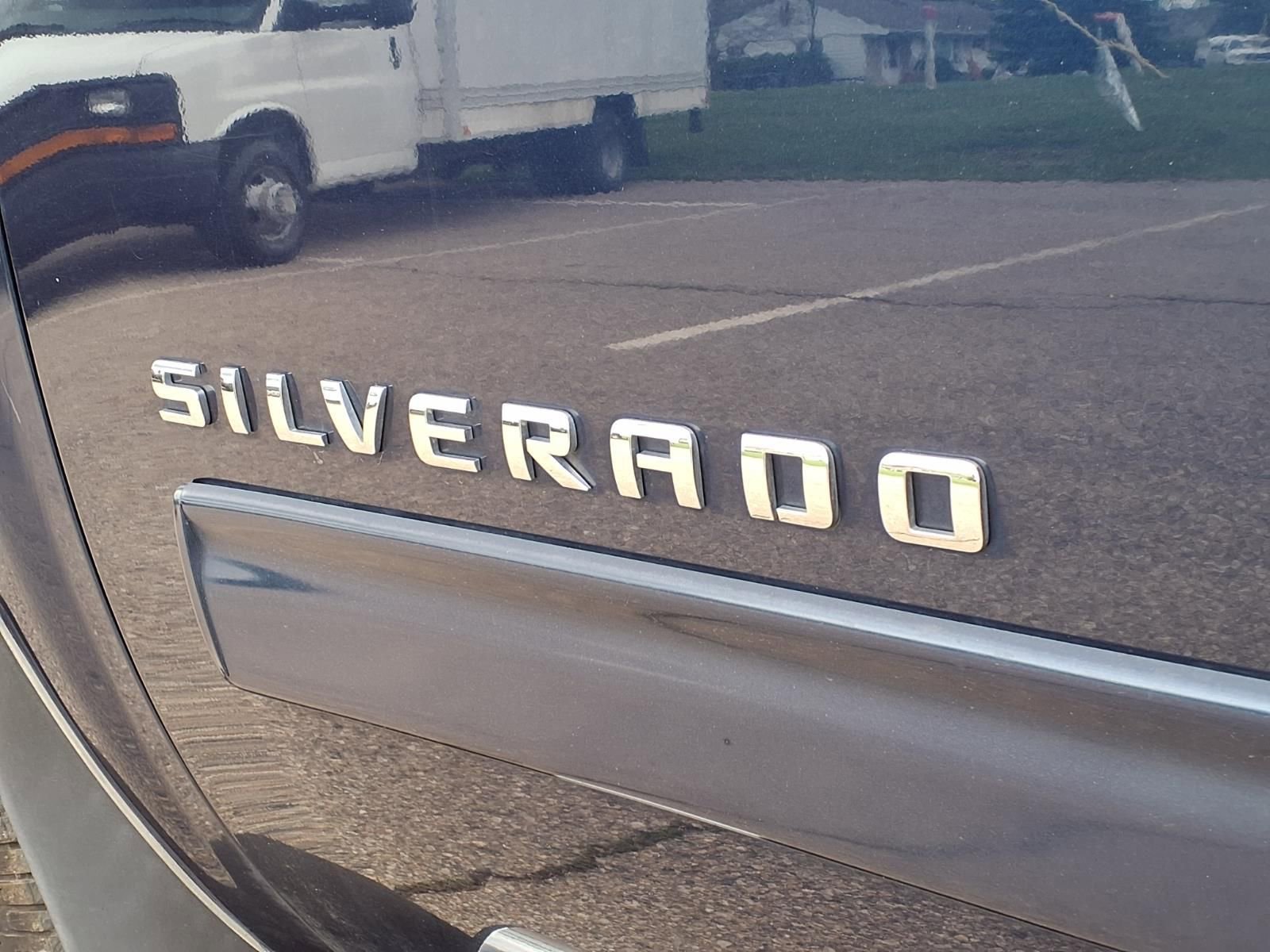 Used 2012 Chevrolet Silverado 1500 LT w/ All-Star Edition AWD/4WD image 9