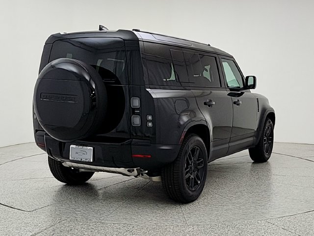 New 2026 Land Rover Defender 110 S AWD/4WD image 5