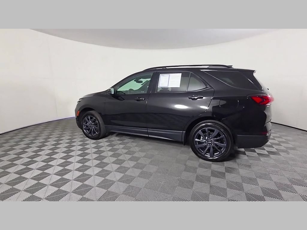 Used 2024 Chevrolet Equinox RS AWD/4WD image 45