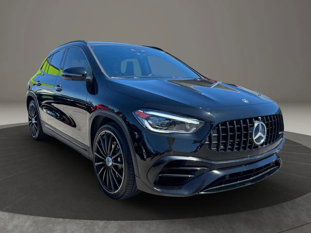 Used 2022 Mercedes-Benz GLA 45 AMG 4MATIC image 4