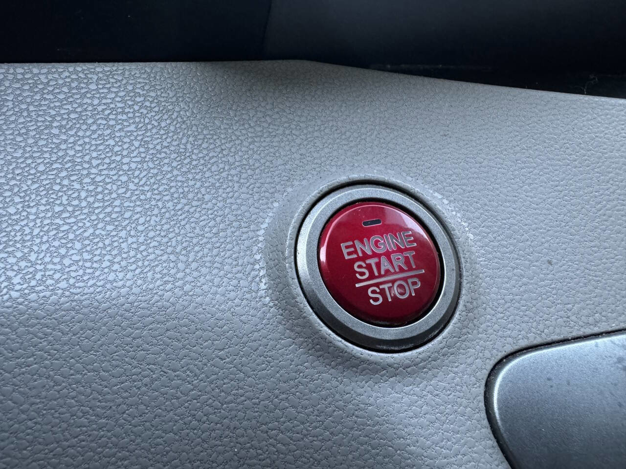 Used 2014 Honda Odyssey EX-L image 20