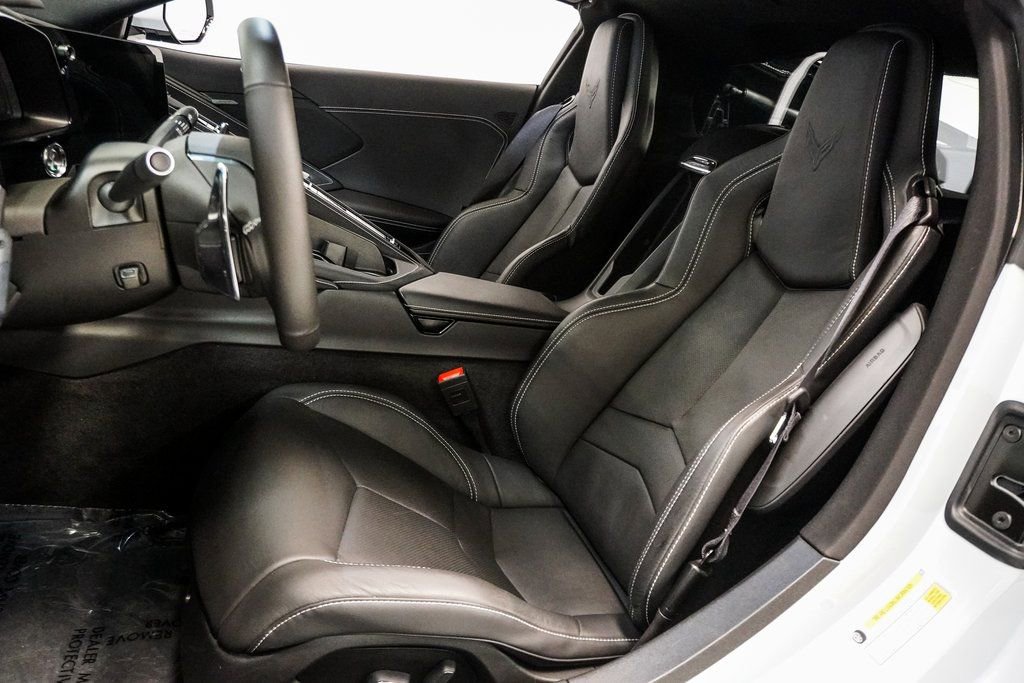 Used 2024 Chevrolet Corvette Z06 image 6