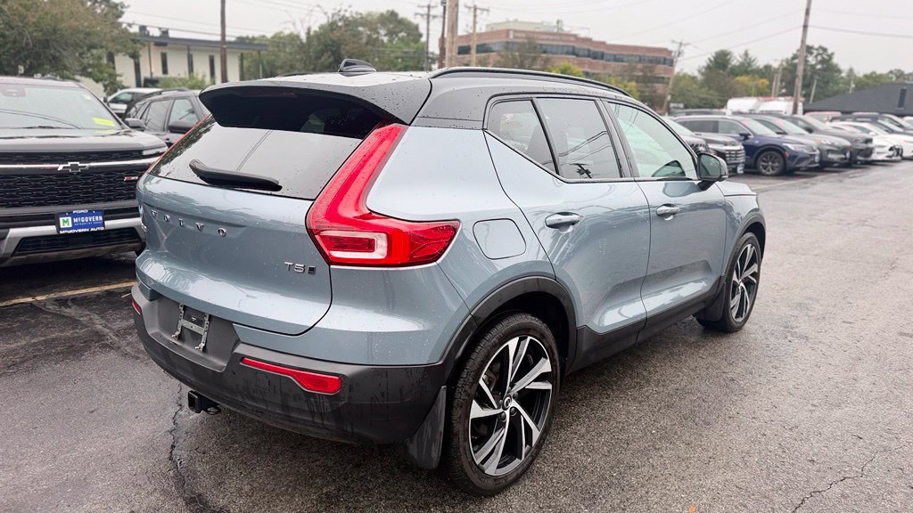 Used 2021 Volvo XC40 T5 R-Design w/ Advanced Package AWD/4WD image 8