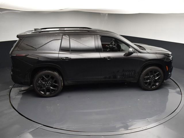 Used 2026 Chevrolet Traverse RS FWD image 48
