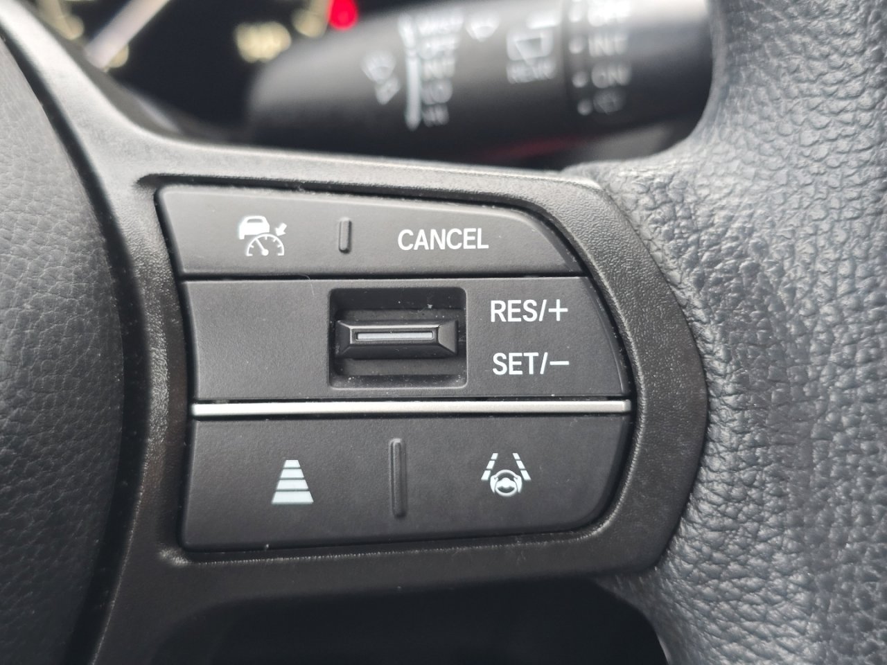 Used 2024 Honda CR-V LX image 32