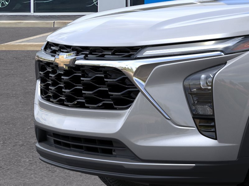 New 2025 Chevrolet Trax LT w/ Driver Confidence Package FWD image 37